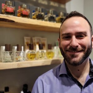 Meet the Retailers…Nir Guy of Perfumology USA